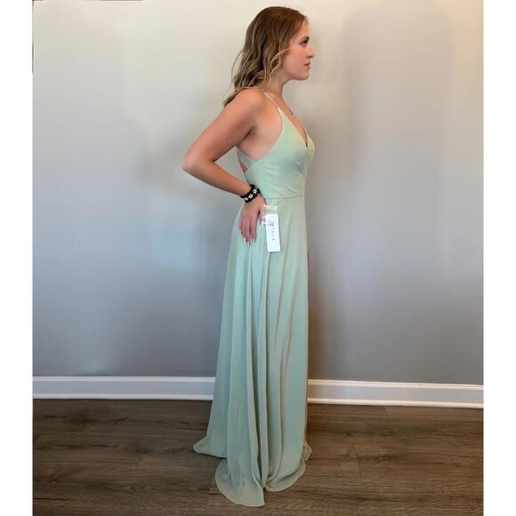 Azazie Davis Dusty Sage Chiffon A-Line V-Neck Bridesmaids Dress (Size 8) - Picture 3 of 4